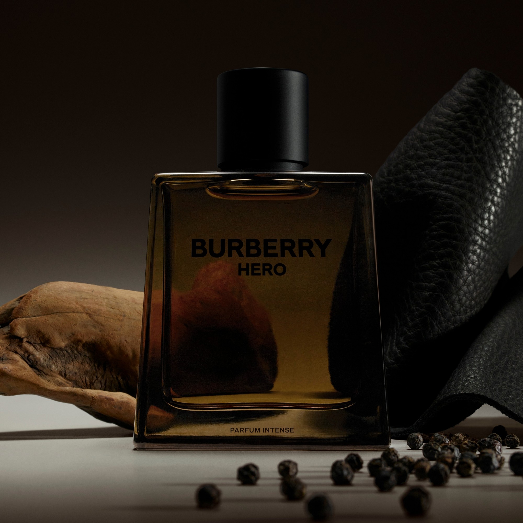 未開封品　BURBERRY HERO Eau de Parfum 50ml CD87B463-D56D-4DFB-A1D7-
